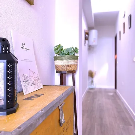 Tropicalidays Mountain Haven Retreat 펜션