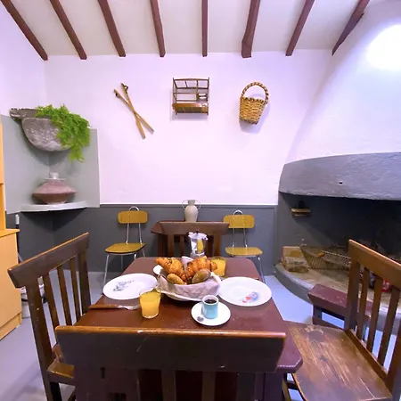 Tropicalidays Mountain Haven Retreat Holiday home *