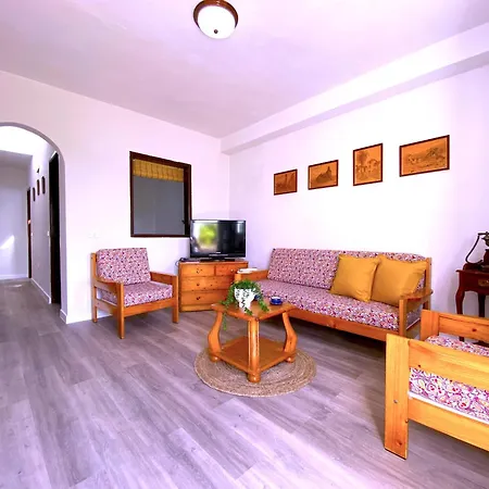 Tropicalidays Mountain Haven Retreat