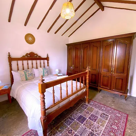 Tropicalidays Mountain Haven Retreat